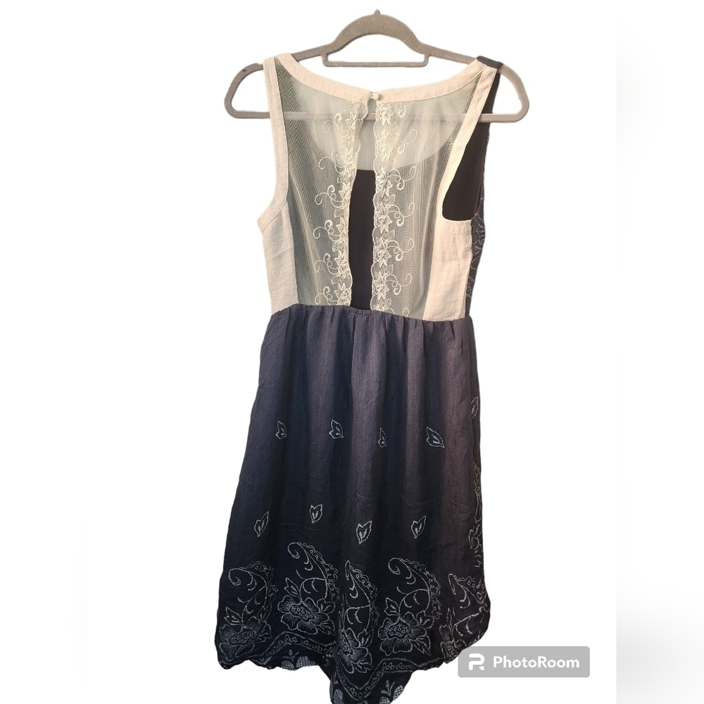 Anthropologie Hem and Thread Embroidered dress Size M (Easter Dress)